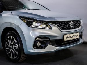 Suzuki Baleno 1.5 GLX manual - Image 11