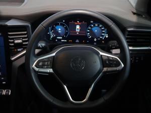 Volkswagen Amarok 3.0TDI V6 double cab Style 4Motion - Image 17