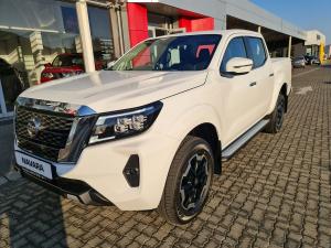 Nissan Navara 2.5DDTi double cab LE Plus - Image 3
