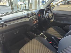 Suzuki Swift 1.2 GA - Image 10