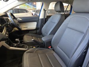 Volkswagen Polo sedan 1.6 Life auto - Image 11