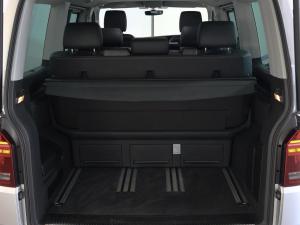 Volkswagen Caravelle 2.0BiTDI Highline 4Motion - Image 16