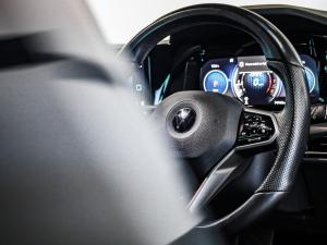 Volkswagen Golf GTI - Image 16