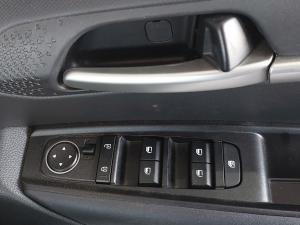 Kia Sonet 1.5 LX manual - Image 14