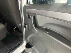 Mahindra Pik Up 2.2CRDe double cab S11 - Image 13
