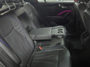 Volkswagen Tiguan 2.0TDI R-Line 4Motion - Image 12