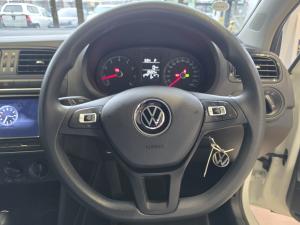 Volkswagen Polo Vivo hatch 1.6 Comfortline auto - Image 14