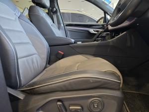 Volkswagen Touareg V6 TDI R-Line - Image 21