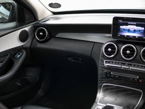 Mercedes-Benz C-Class C200 AMG Line auto - Image 17