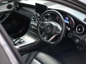 Mercedes-Benz C-Class C200 AMG Line auto - Image 9