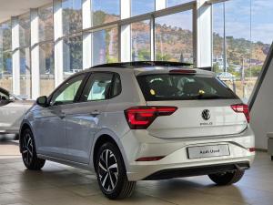 Volkswagen Polo hatch 1.0TSI Life manual - Image 12