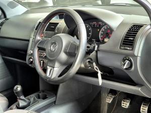 Volkswagen Polo Vivo hatch 1.6 GTS - Image 8