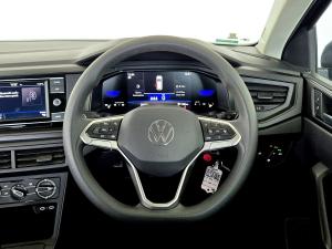 Volkswagen Polo hatch 1.0TSI - Image 11