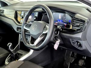 Volkswagen Polo hatch 1.0TSI Life manual - Image 12