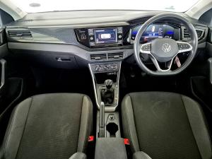 Volkswagen Polo hatch 1.0TSI Life manual - Image 13