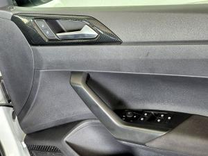 Volkswagen Polo hatch 1.0TSI Life manual - Image 17