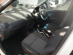 Nissan NP200 1.6i safety pack (aircon) - Image 7