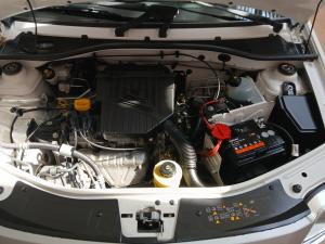 Nissan NP200 1.6i safety pack (aircon) - Image 15