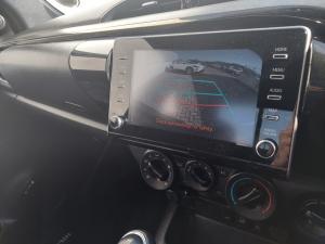 Toyota Hilux 2.8GD-6 Xtra cab 4x4 Legend manual - Image 11