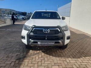 Toyota Hilux 2.8GD-6 Xtra cab 4x4 Legend manual - Image 4
