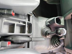 Toyota Land Cruiser 79 4.2D single cab - Image 10