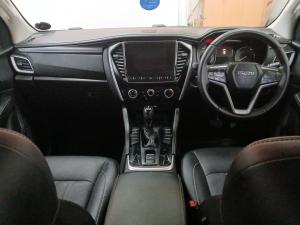 Isuzu mu-X 1.9TD LS - Image 6