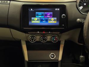 Renault Triber 1.0 Intens auto - Image 11