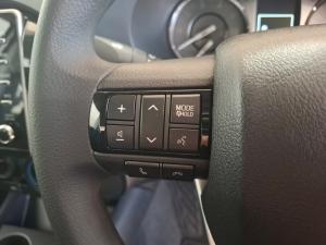 Toyota Hilux 2.4GD-6 double cab Raider auto - Image 9