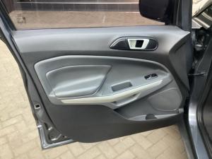 Ford EcoSport 1.0T Titanium - Image 25