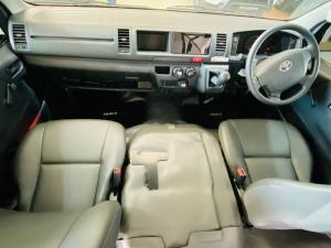 Toyota Hiace 2.5D-4D Ses-fikile 16-seater - Image 6