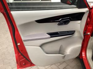 Mahindra KUV100 1.2 G80 K6+ - Image 23