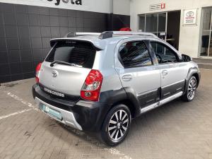 Toyota Etios Cross 1.5 Xs - Image 2