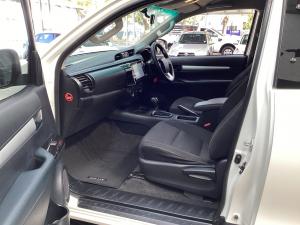 Toyota Hilux 2.4GD-6 Xtra cab Raider auto - Image 7