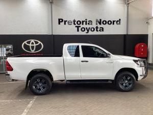 Toyota Hilux 2.4GD-6 Xtra cab Raider auto - Image 3