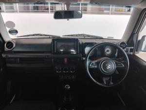 Suzuki Jimny 1.5 GLX AllGrip 3-door manual - Image 6