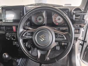 Suzuki Jimny 1.5 GLX AllGrip 3-door manual - Image 8