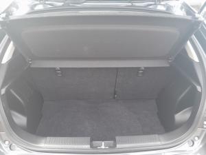 Toyota Starlet 1.5 XR auto - Image 16