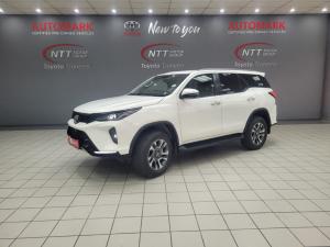 Toyota Fortuner 2.4GD-6 4X4 automatic - Image 10