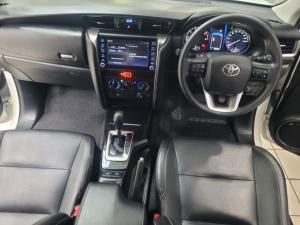 Toyota Fortuner 2.4GD-6 4X4 automatic - Image 6