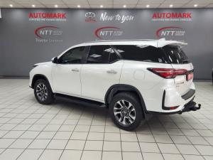 Toyota Fortuner 2.8GD-6 VX automatic - Image 16