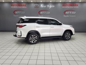 Toyota Fortuner 2.8GD-6 VX automatic - Image 2