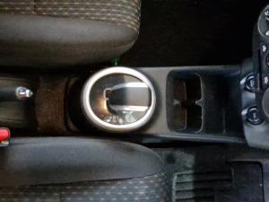 Toyota Vitz 1.0 XR AMT - Image 12