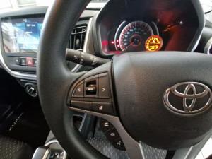 Toyota Vitz 1.0 XR AMT - Image 9