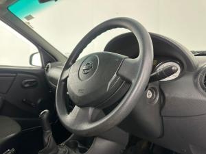 Nissan NP200 1.6 Safety PackS/C - Image 10