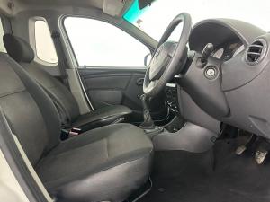 Nissan NP200 1.6 Safety PackS/C - Image 13