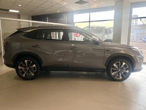 MG HS 1.5T Luxury - Image 2