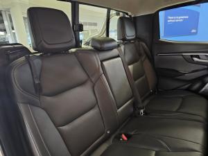 Isuzu D-Max 1.9TD double cab LS auto - Image 12