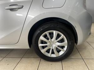 Opel Corsa 1.2 - Image 9
