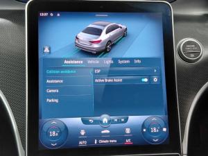 Mercedes-Benz C-Class C200 - Image 12