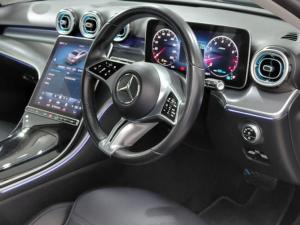 Mercedes-Benz C-Class C200 - Image 14